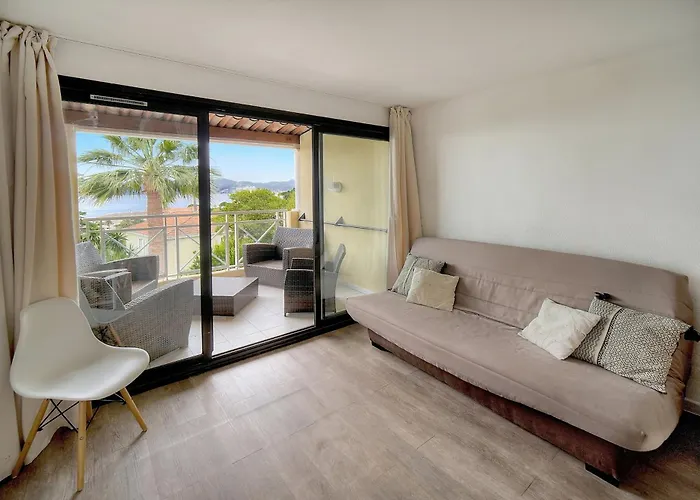 Eva - Piscine - Terrasse - Vca Apartment Cannes