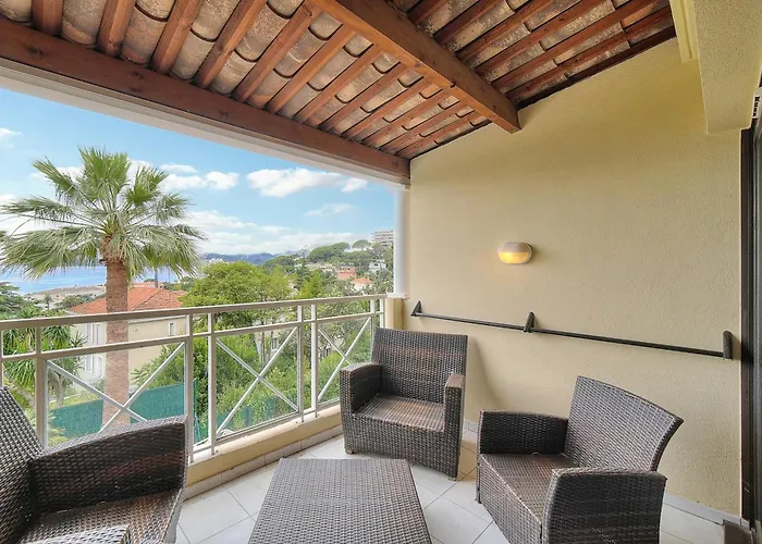 Eva - Piscine - Terrasse - Vca